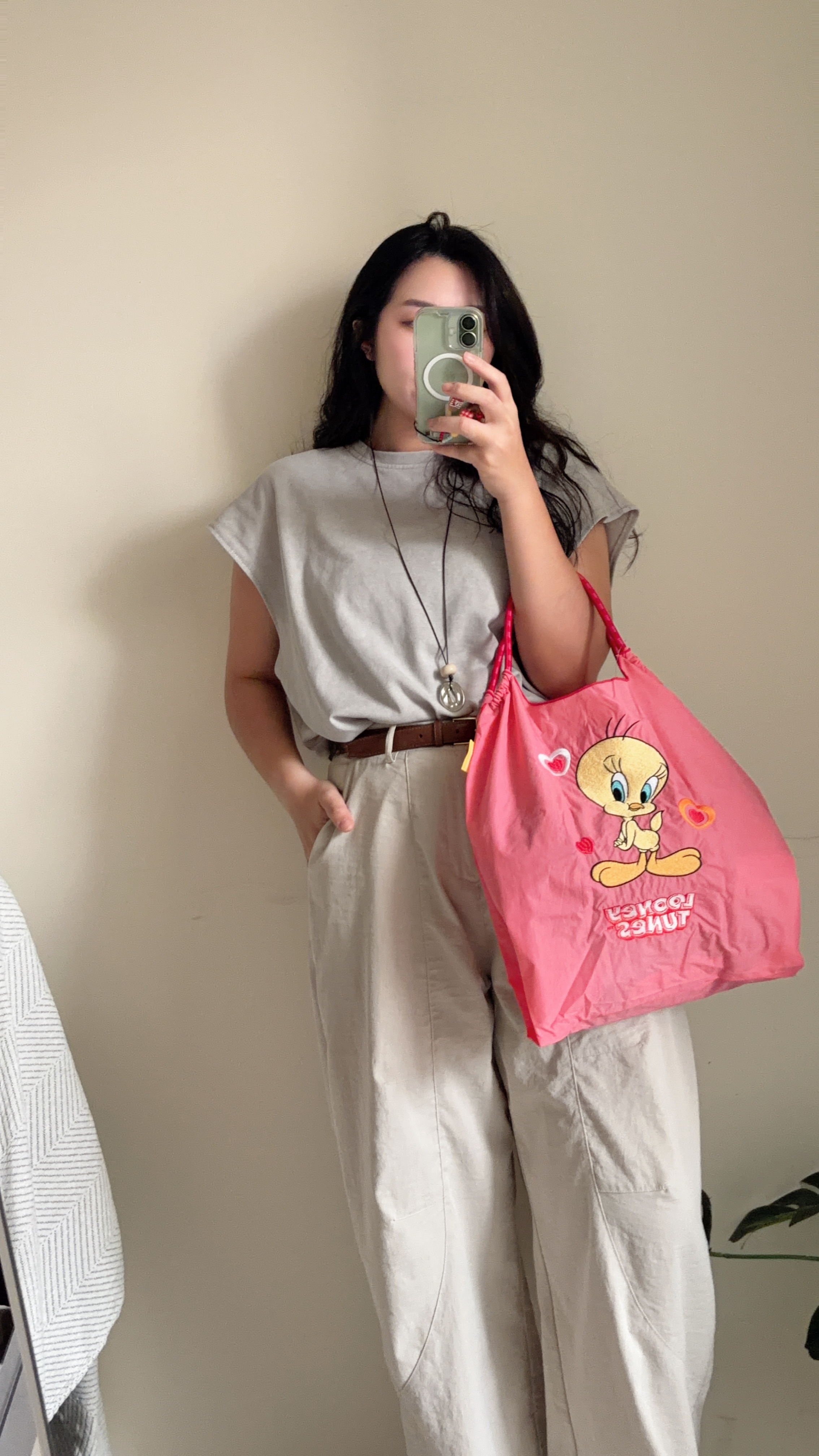 日本 Ball & Chain × Looney Tunes 崔弟 Tweety 刺繡托特包 日本 Ball & Chain × Looney Tunes 崔弟 Tweety 刺繡托特包